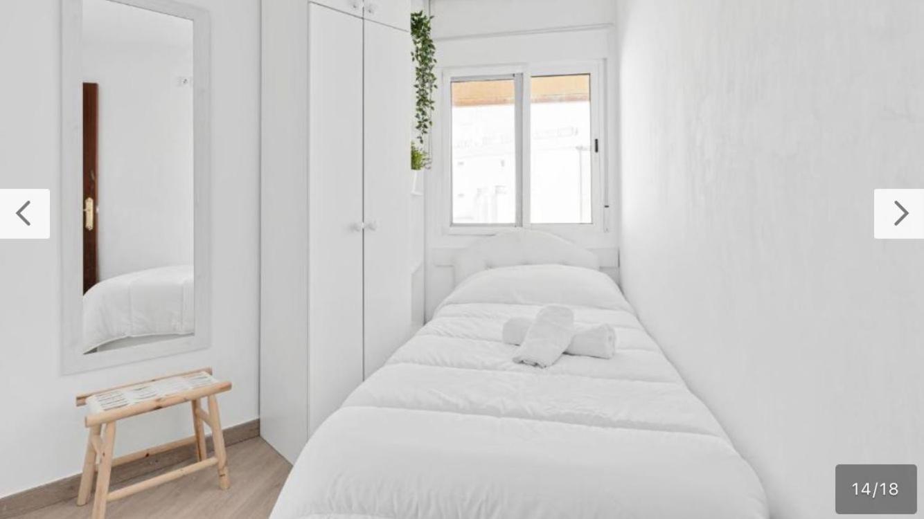 Luis Braille Apt Malaga Ngoại thất bức ảnh